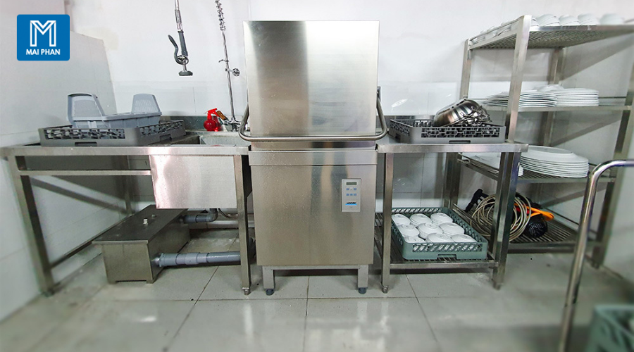 Thiết bị bếp công nghiệp